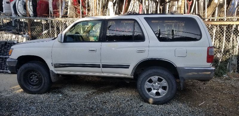 Chassis ECM ABS Right Hand Dash 4WD Fits 96-00 4 RUNNER