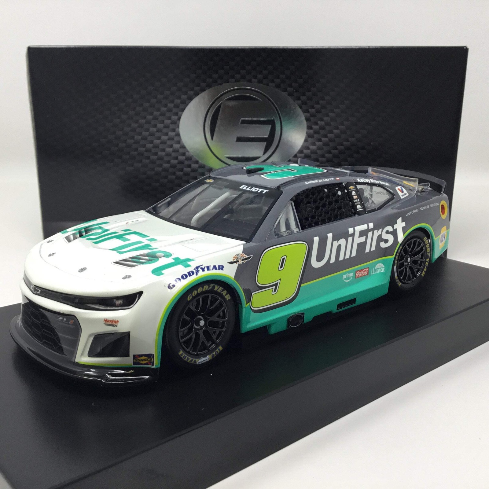 Chase Elliott 2025 Unifirst Throwback Elite 1:24 Diecast