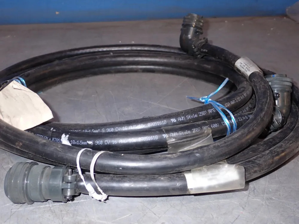FANUC 2 ROBOT CABLES EOAT4CBL-EOAT-JBOX