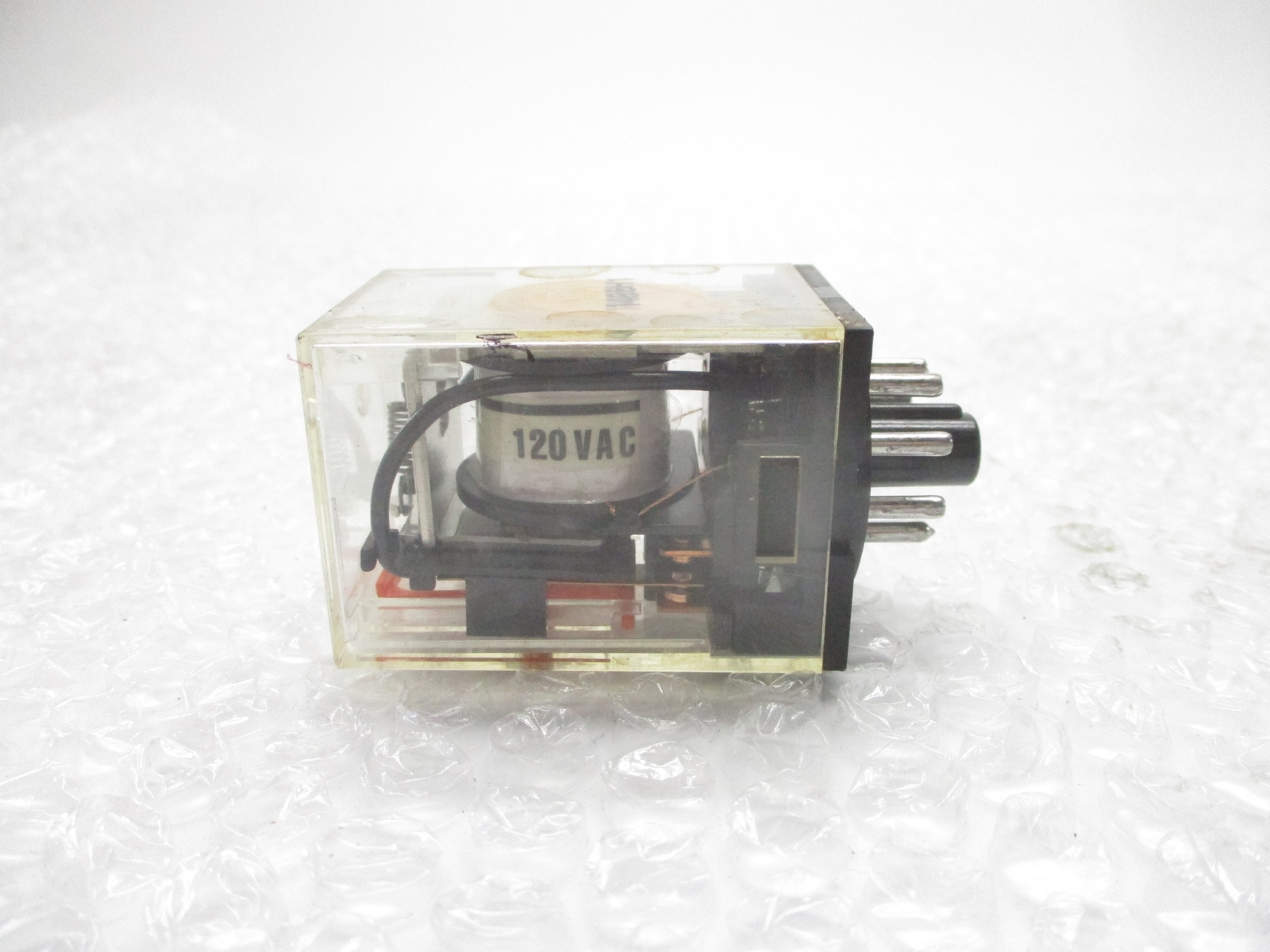 CUTLER HAMMER D3PR2A RELAY 120V NSNP.