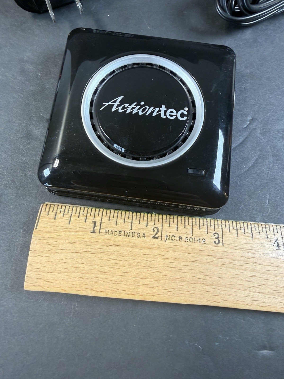 Actiontec ScreenBeam Pro Wireless Display Receiver SBWD100A