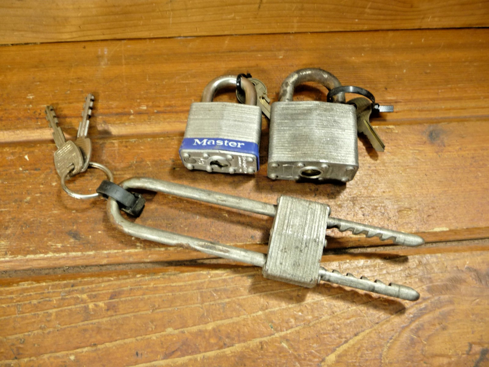 Lot of 3 Vintage Master Lock Padlocks one with long shackle