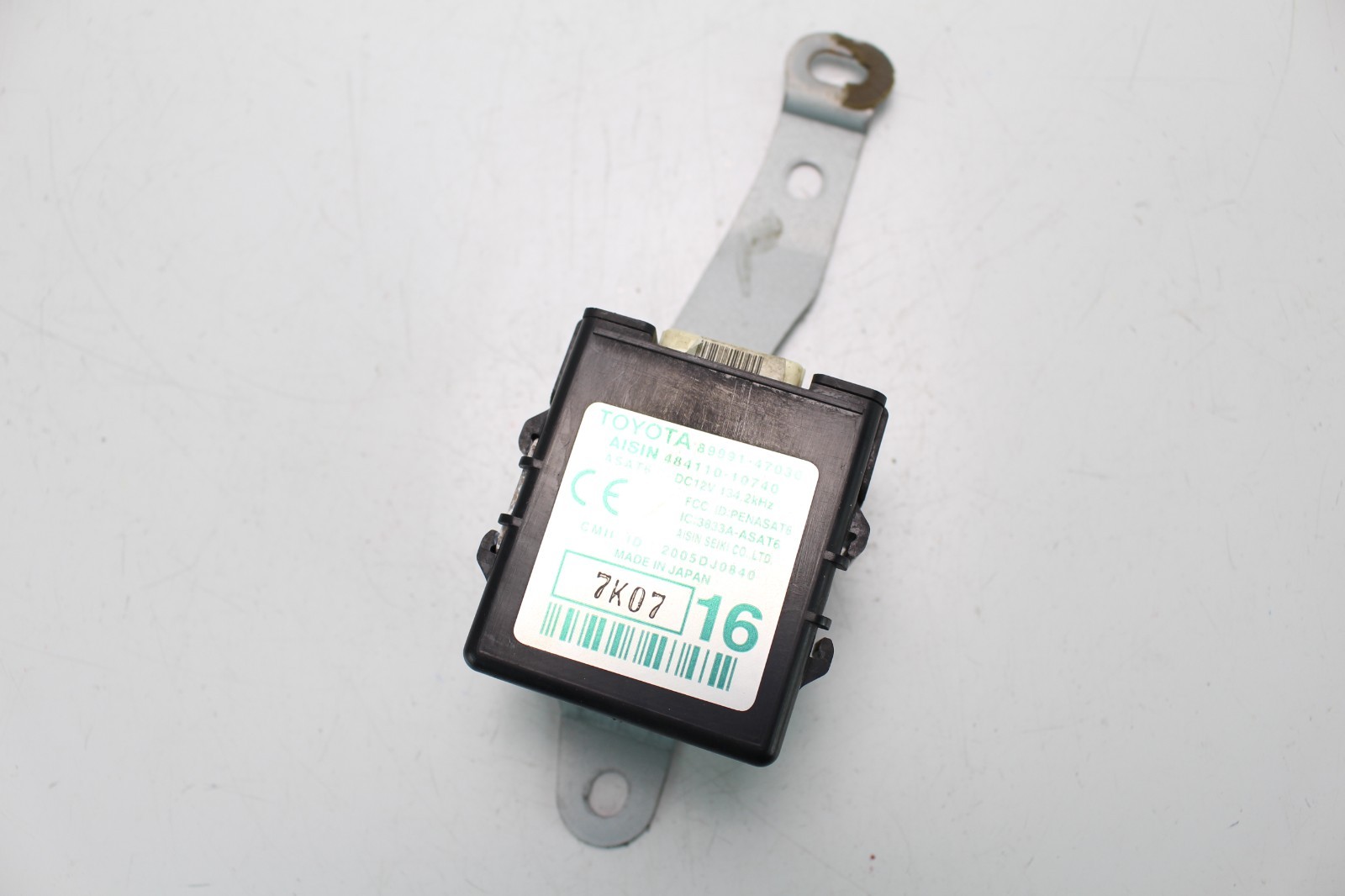 04-09 TOYOTA PRIUS FRONT RIGHT SIDE DOOR KEY OSCILLATOR UNIT OEM, 89991-47030