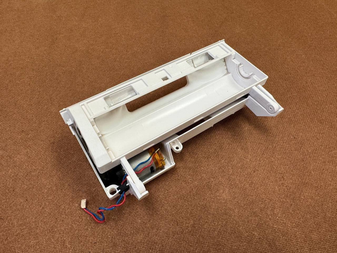 OEM Ecovacs Deebot T10 Omni Roller Brush Head Assy With Motor Replacement Part