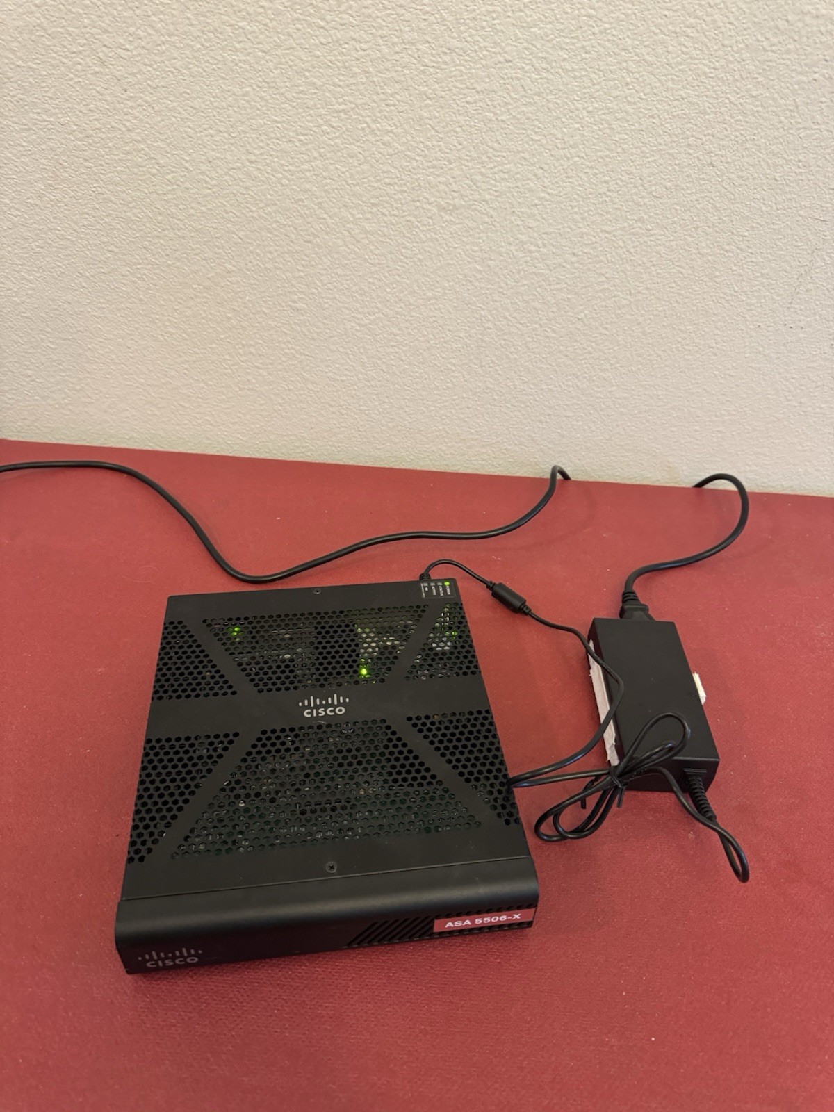 Cisco ASA5506-X  V04 Adaptive Security Appliance