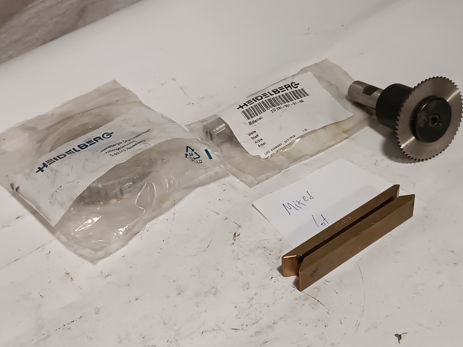 Thurston Mfg/Sierra American SA-1000 saw/arbor, Heidelberg pulley/shaft, more