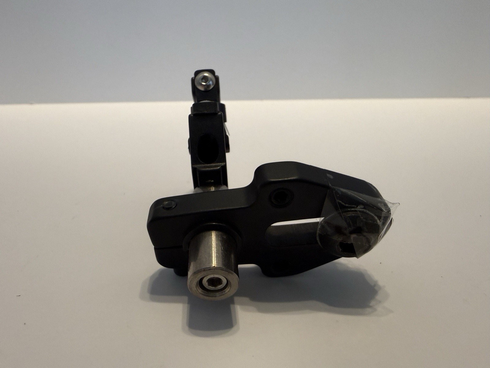 NAP Quicktune 360 Capture Arrow Rest Right Hand Black Great Condition