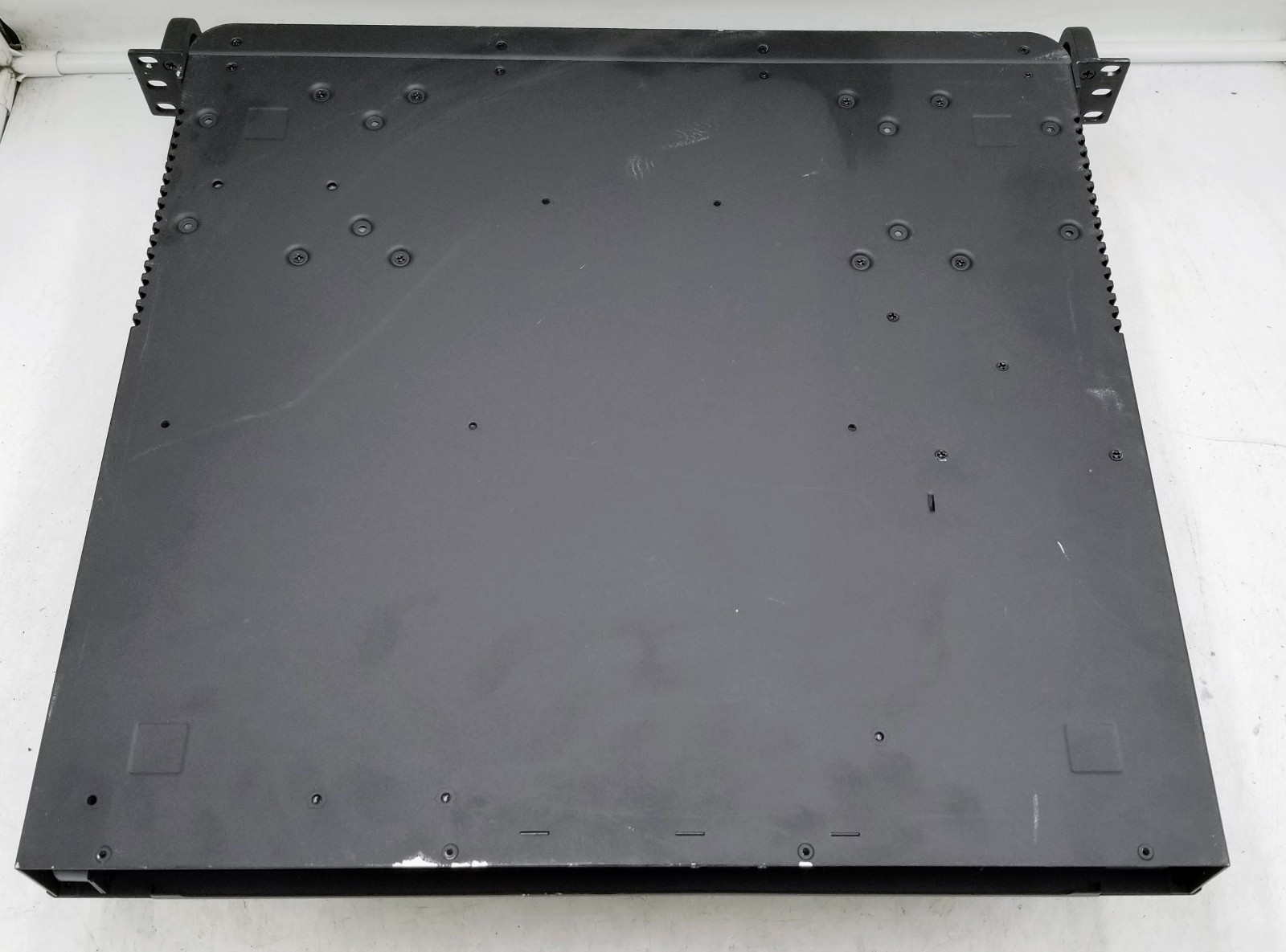 Barracuda BSF400a Email Security Gateway 400 BNHW001 NO HDD