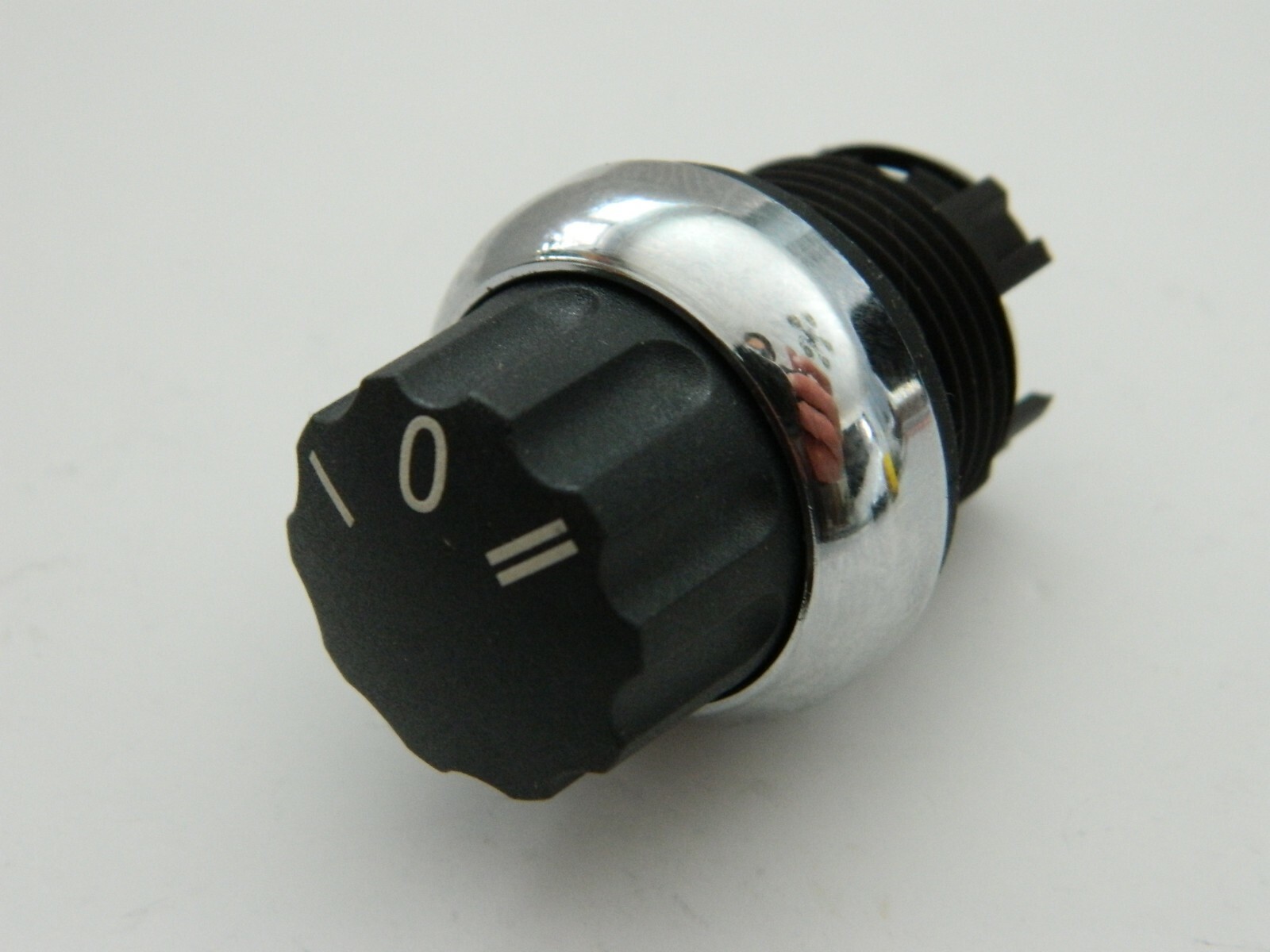 NEW EATON M22M-WR3 Operator Selector Switch Maintained 3 Positions 22.5mm Rotary