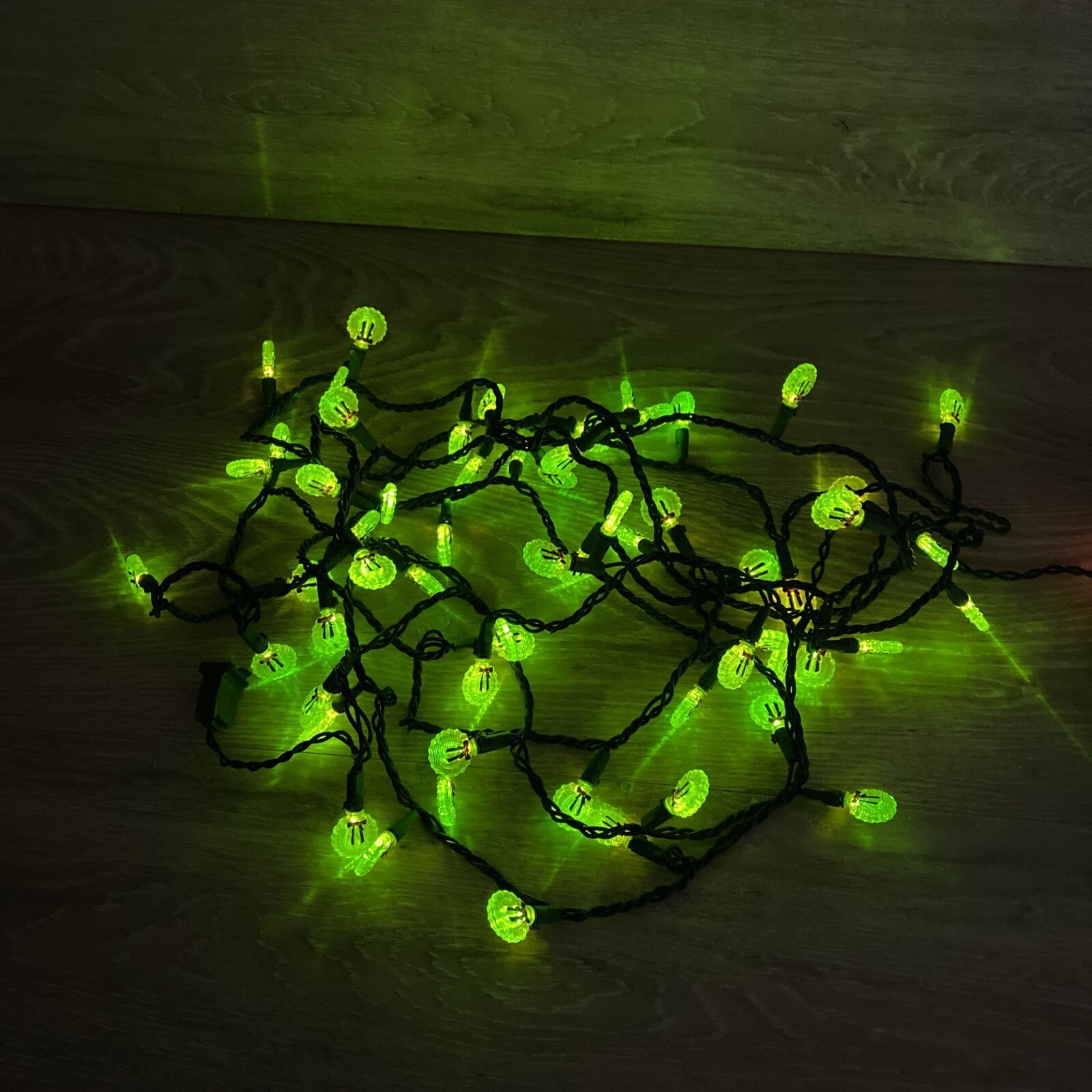 String Lights Wreath Shaped 60 Bulbs Christmas Novelty
