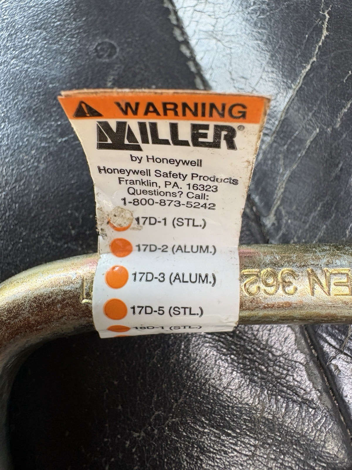 Miller Carabiner 17D-1 For Fall Restraint Lanyards