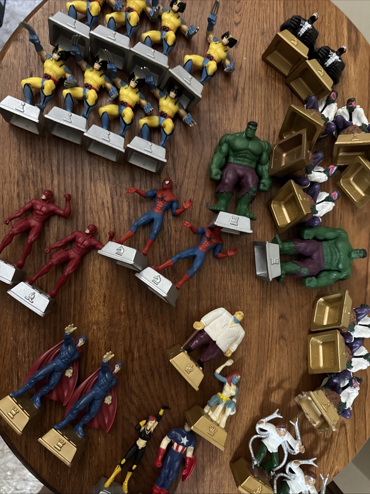 Marvel Heroes Chess Pieces 32  Pressman 2003 WOLVERINE SPIDERMAN Full Set