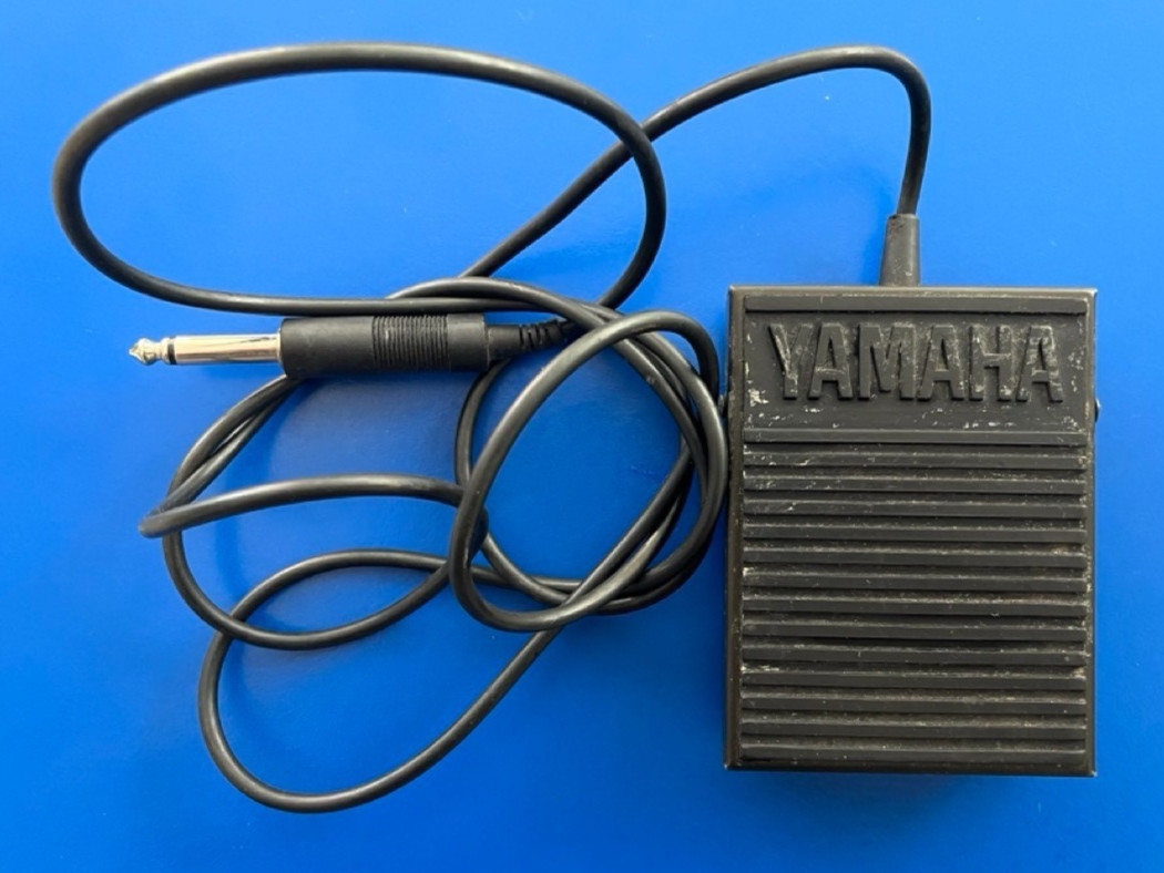 Genuine OEM Yamaha FC5 Sustain Electronic Keyboard Piano Foot Pedal - 1/4" Plug