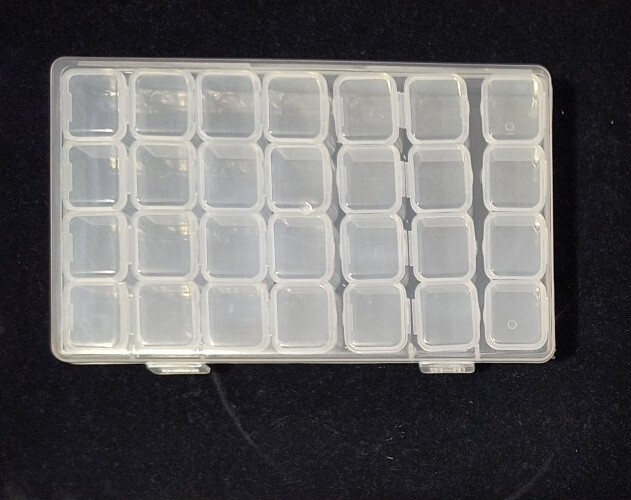 2-Pack 28-Compartment Clear Plastic Storage Box Organizer Bead DIY Jewelry Nail