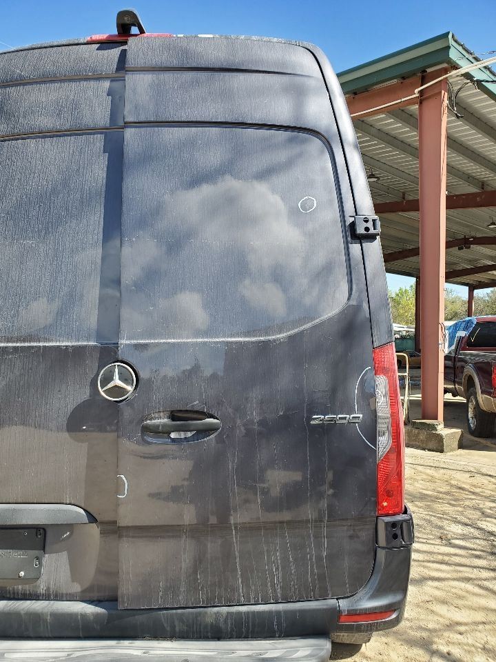 2023 Mercedes Sprinter 1500 OEM Rear View Camera Projector 360