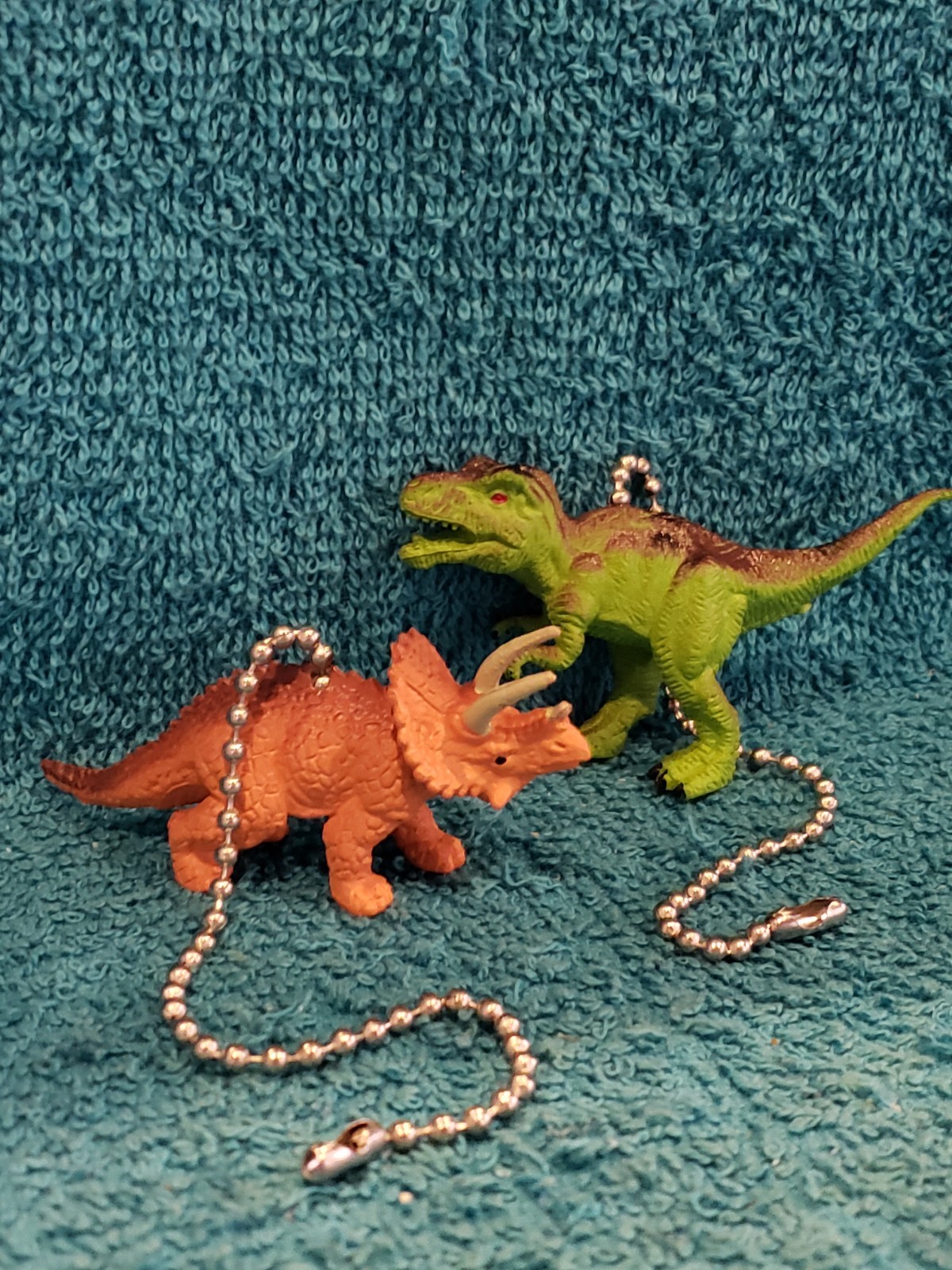 Jurassic Park T-Rex & Triceratops Light Pull and Fan Pull Set – Dinosaur Decor