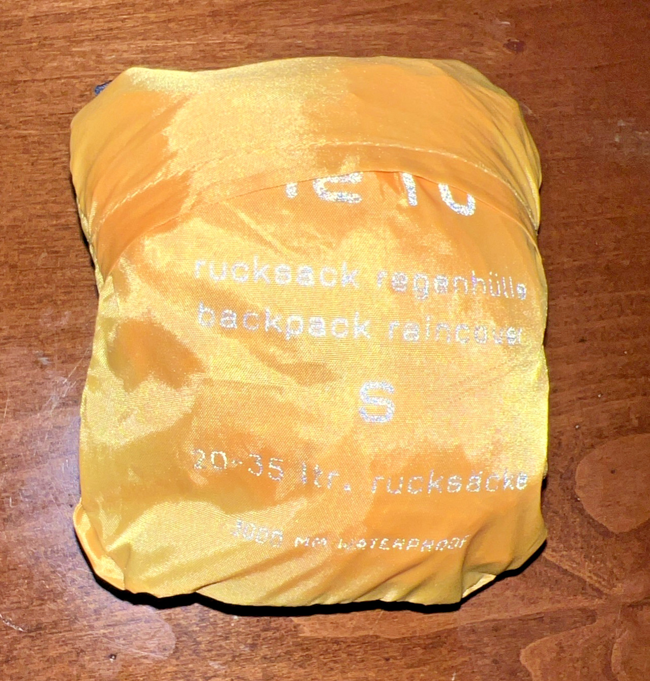 Meru Rucksack Cover - Water Proof - For 20 to 35 Liter Pack - Yellow - Small