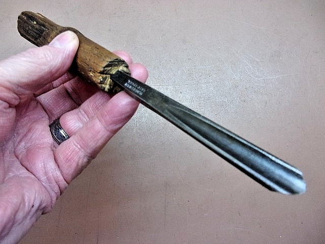 Vintage W. BUTCHER Cast Steel 5/16" Tang Style Shallow Gouge Wood Chisel 10 1/2"