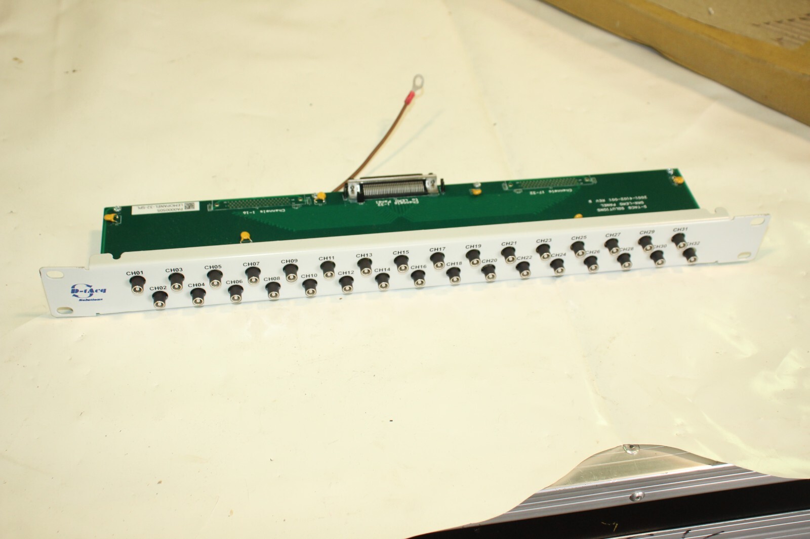 D-Tacq Solutions SMA-LEMO Panel 2001-4102-001 32 Channel