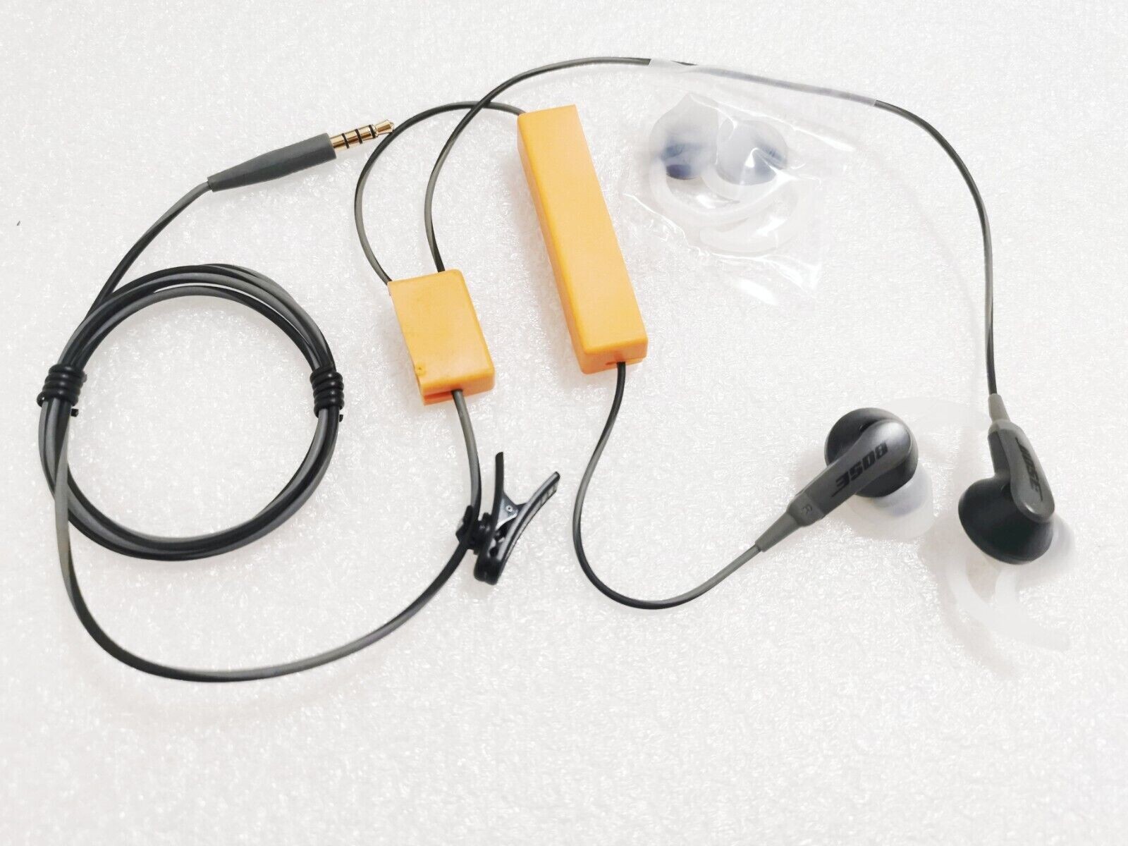 SoundSport in ear headphones for Apple ios BOSE SIE2I Black/Grey