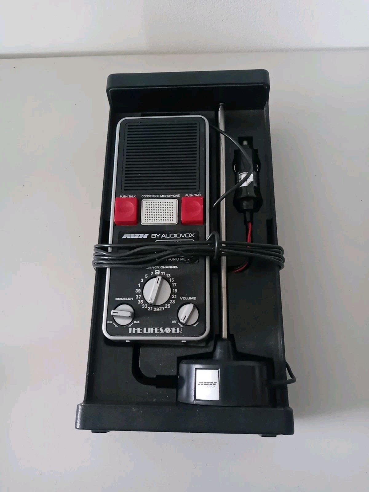1982 Mobile Hand Held 2-Way Emergency CB Radio MCB-10  Audiovox Works! USA