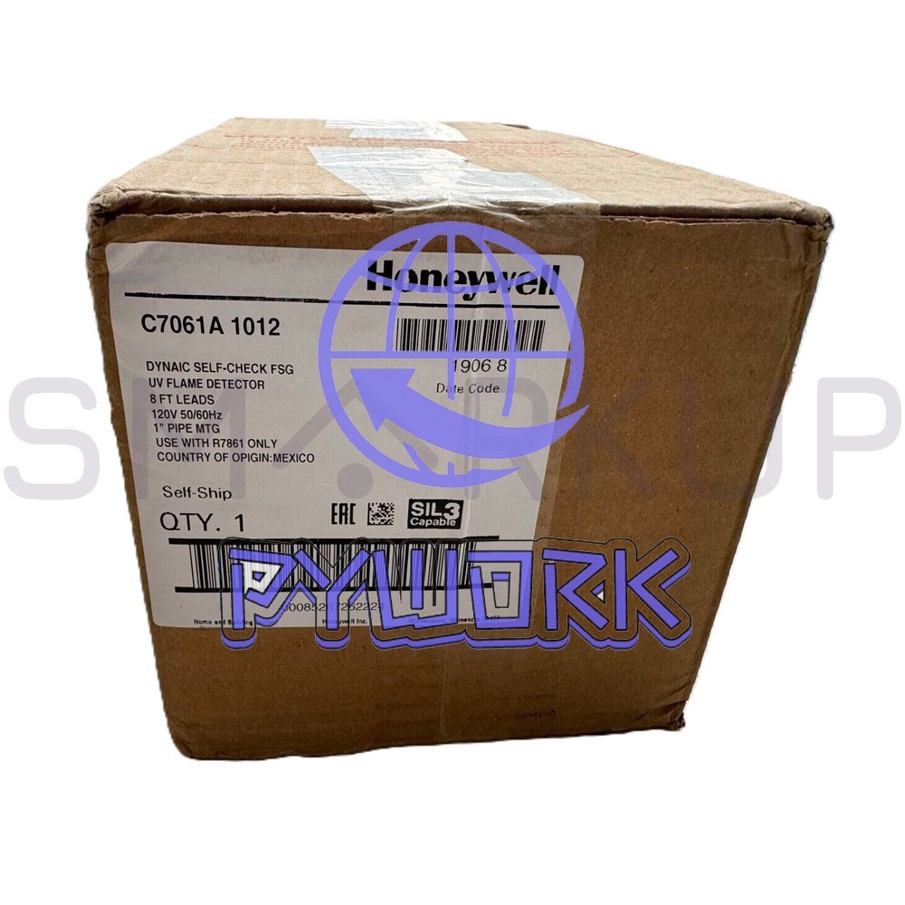 New In Box HONEYWELL C7061A1012 UV Flame Detector