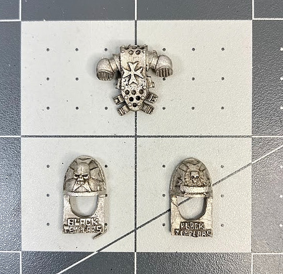 Black Templars 40K FIRSTBORN BACKPACK & SHOULDER PAD SET metal bitz GW bits BC26