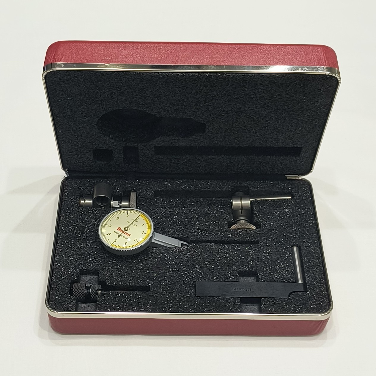 Starrett No. 708A Dial Test Indicator .0001" Made in USA with Case