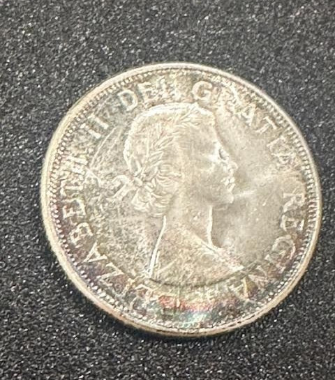 1963 CANADIAN SILVER  HALF DOLLAR ELIZABETH II UNCIRCULATED NICE TONING (A251)