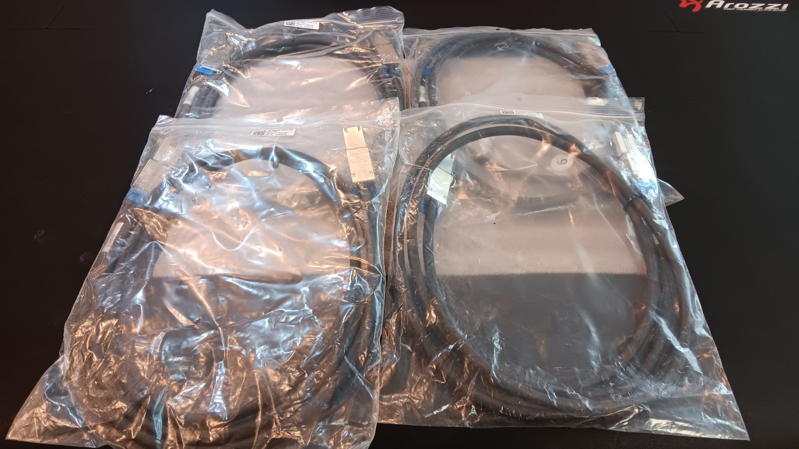 4 X Dell 0HGDCV mini SAS SFF-8088 to SFF-8088 Cable 6Gbps 6.6ft 2m Raid Amphenol