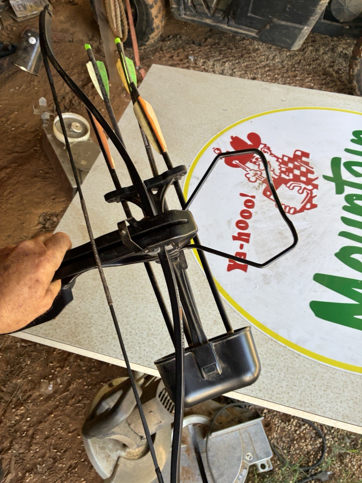 centerpoint XR175 cross bow