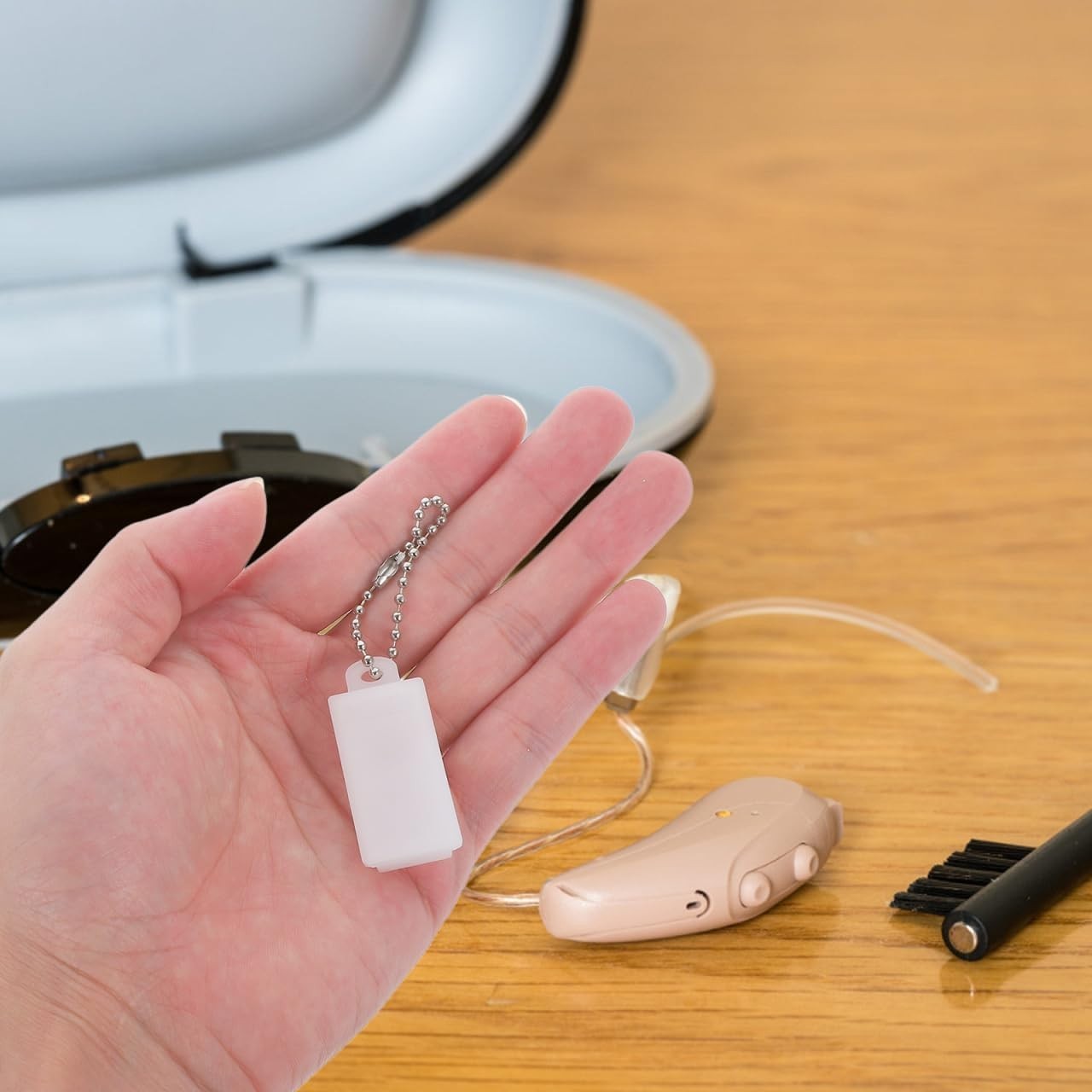 Compact Keychain Battery Storage Case for Button Cells - Eco-Friendly & Portable