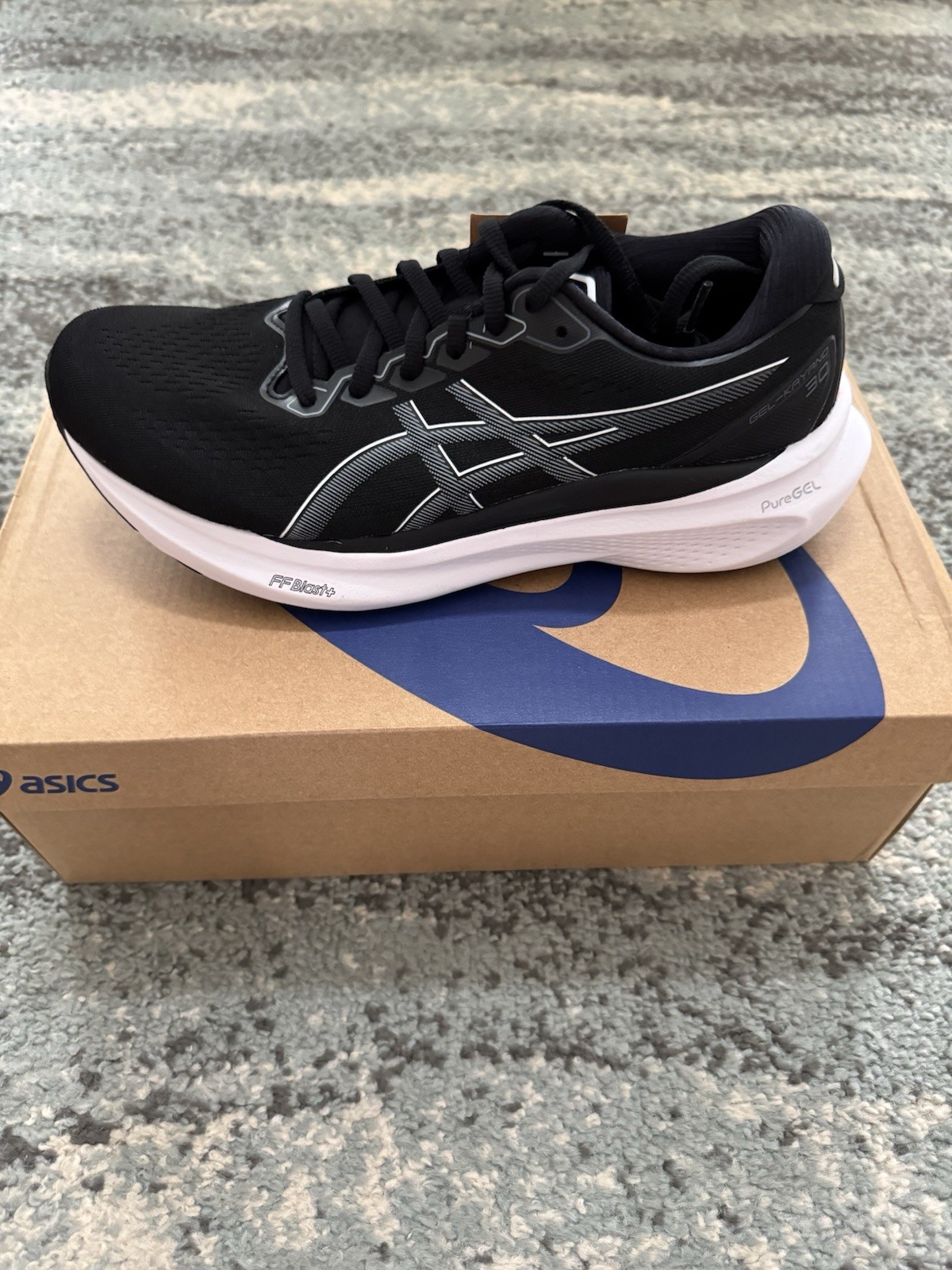 Asics Women's Gel-Kayano 30 Size 10 2A Narrow