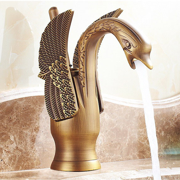 Antique Brass Bathroom Basin Sink Faucet Single Handle Mixer Tap Swan Design