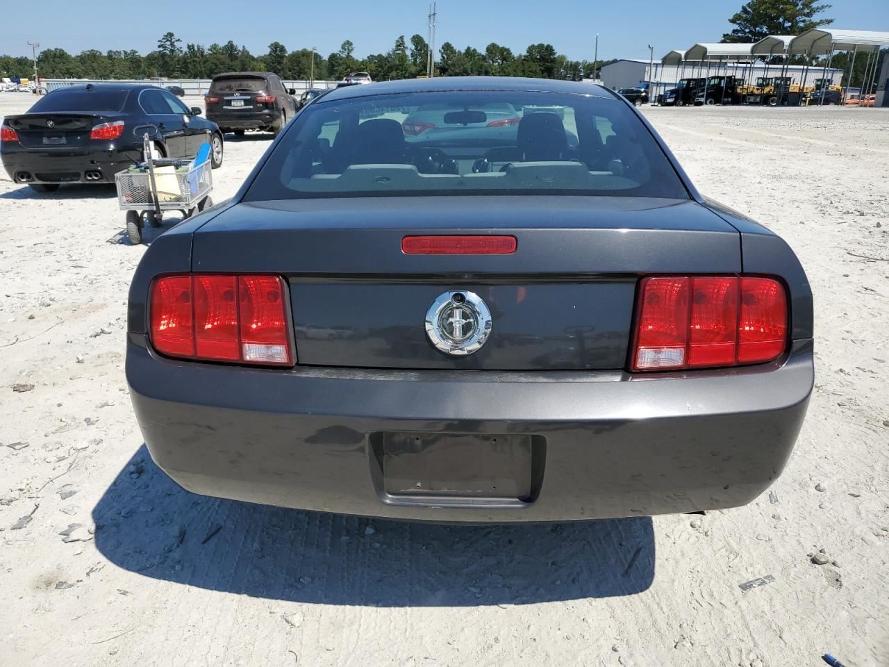 MUSTANG 2008 Glove Box 4859772