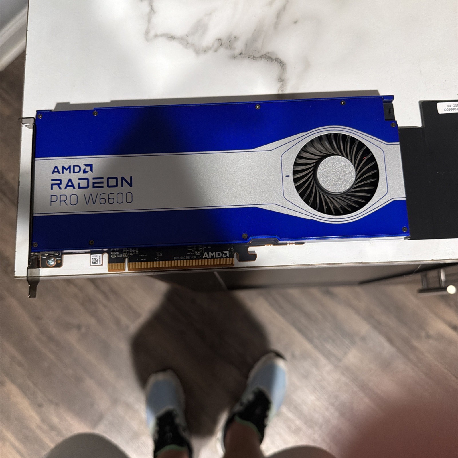 Dell 097KF6 AMD Radeon Pro W5500 8GB GDDR6 PCIe 4.0 x 16 Graphics Card