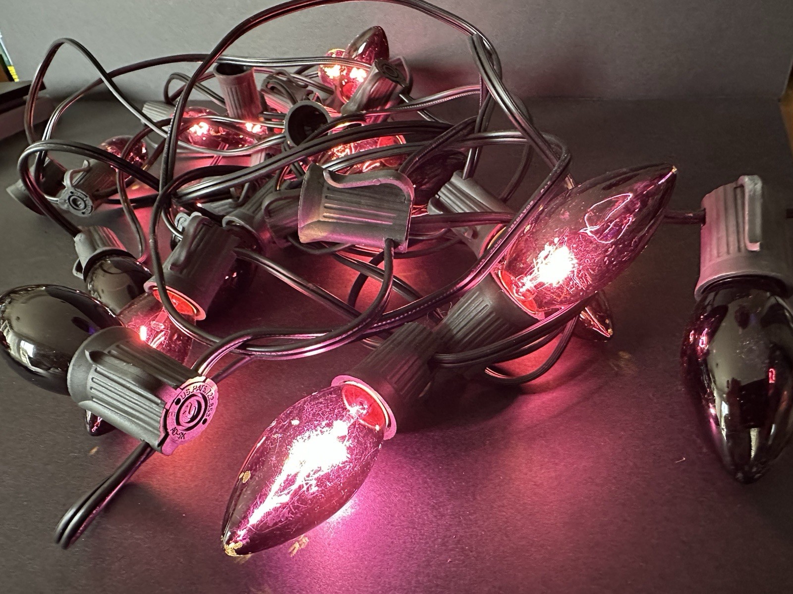 Large Purple Lights 24 Count Roughly 24ft 10 Bulbs Need Replace VTG Halloween