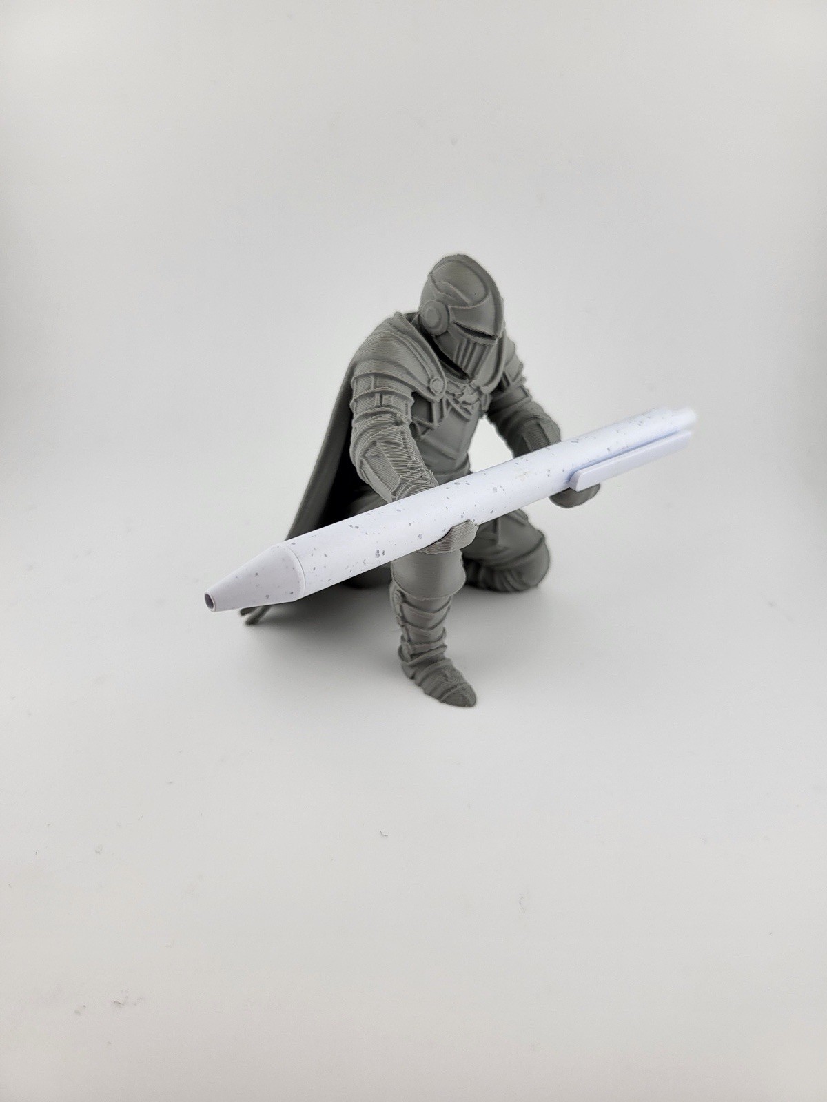 Knight Pen Holder Medieval Warrior Desk Organizer