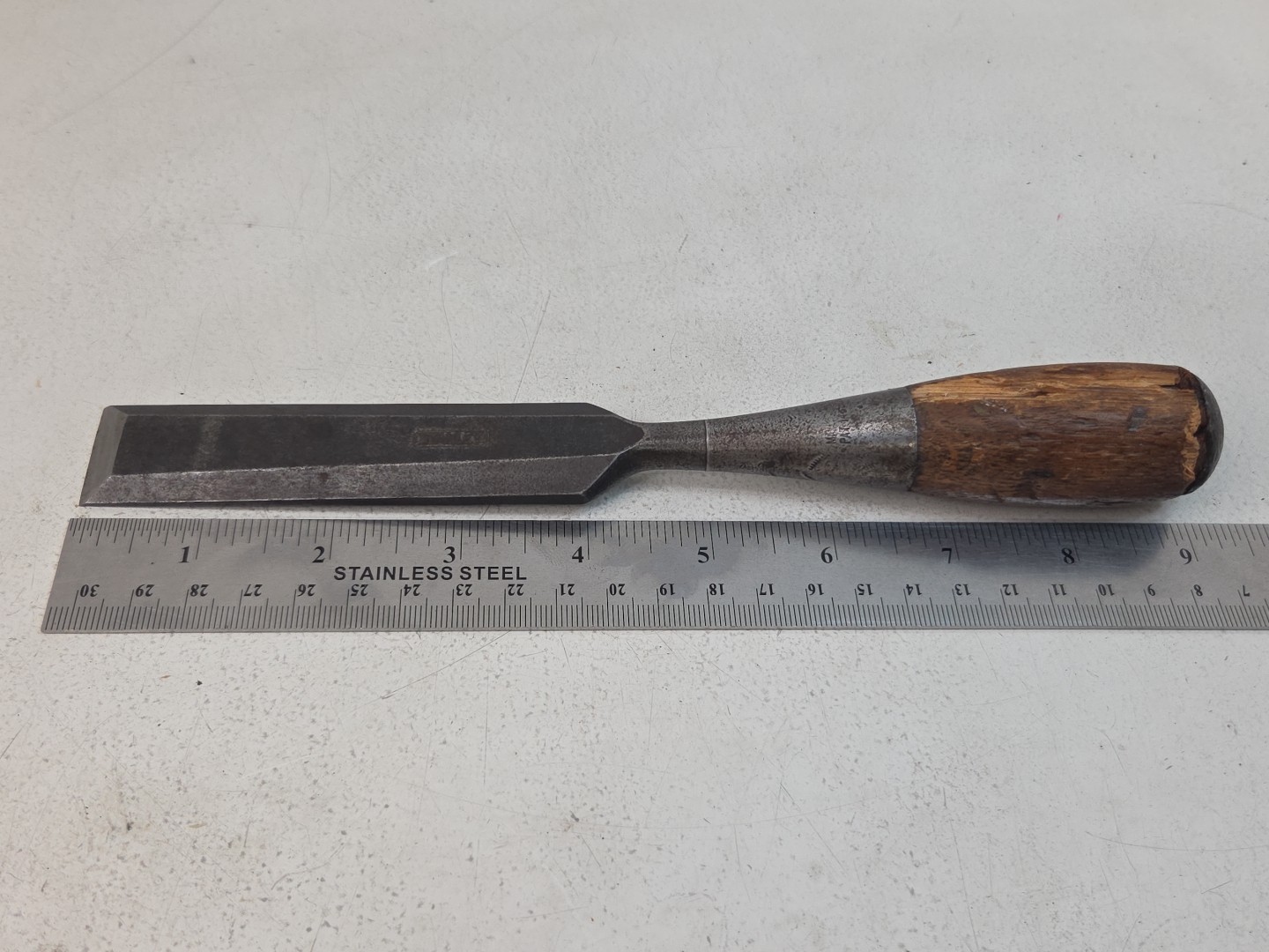 vintage stanley everlast chisel ( Broken Handle)