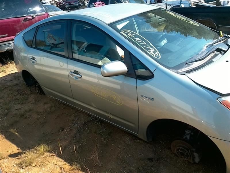 Camera/Projector Decklid Mounted Fits 06-09 PRIUS 10221805