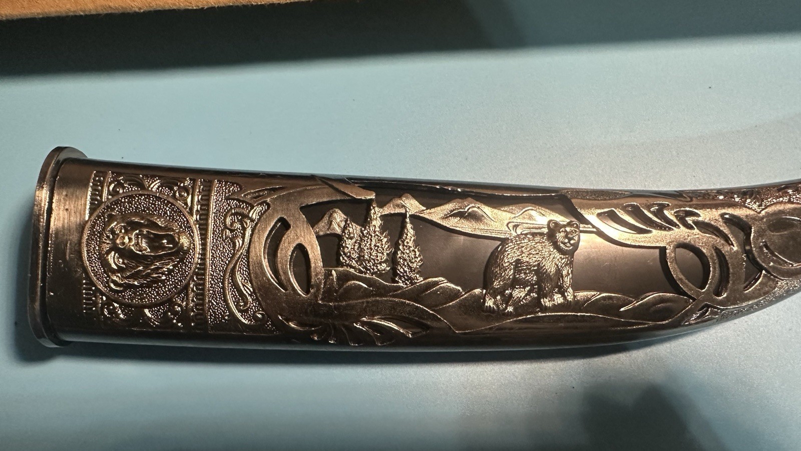 Hunting Knife with Bear Head