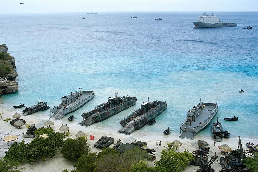AMPHIBIOUS LANDING CRAFT BEACH STORM REHEARSAL 12x18 GLOSSY PHOTO PRINT