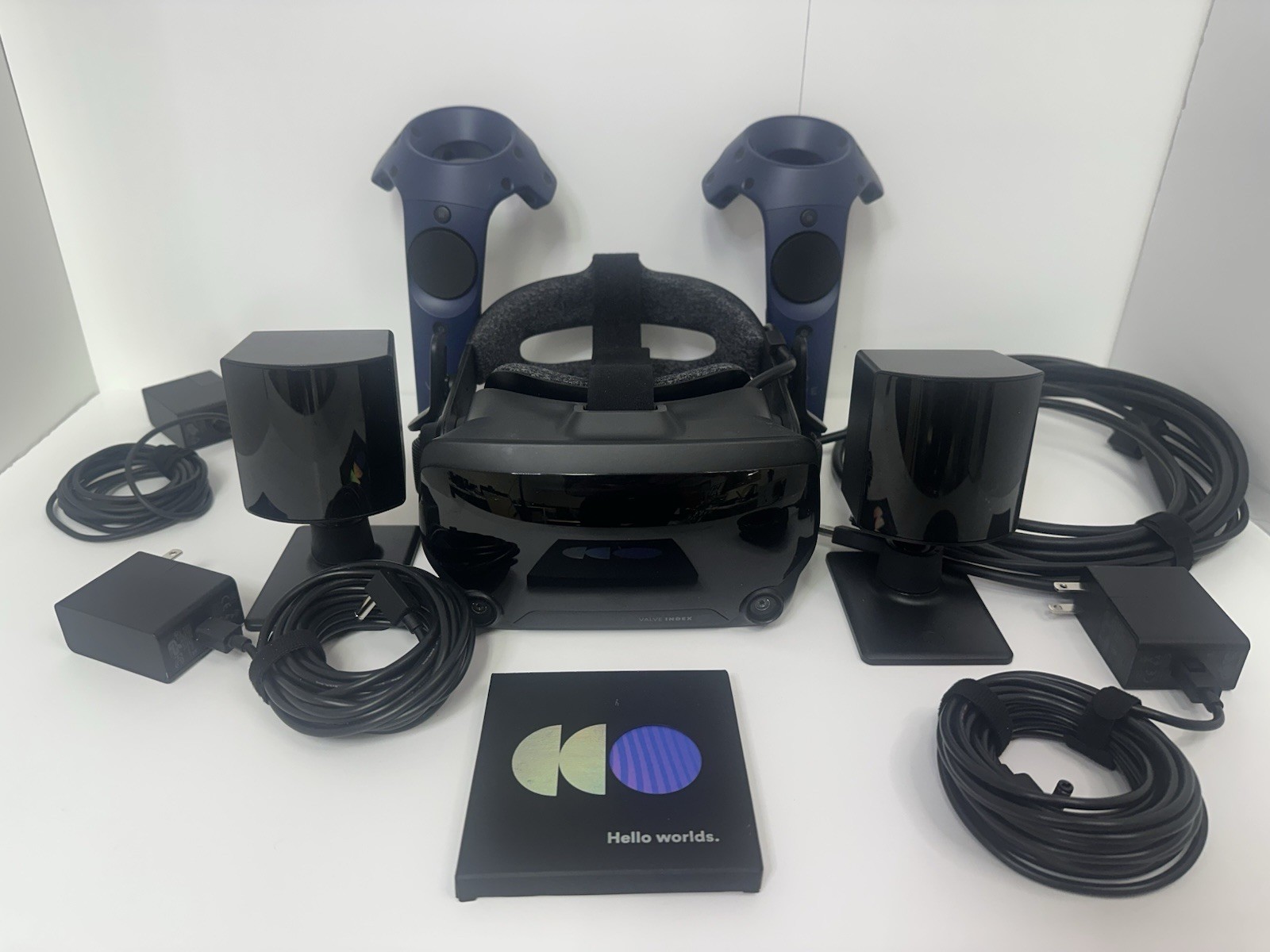Valve Index PC & Console VR Headset Full Kit, 2.0 Controllers, 2.0 Base Stations