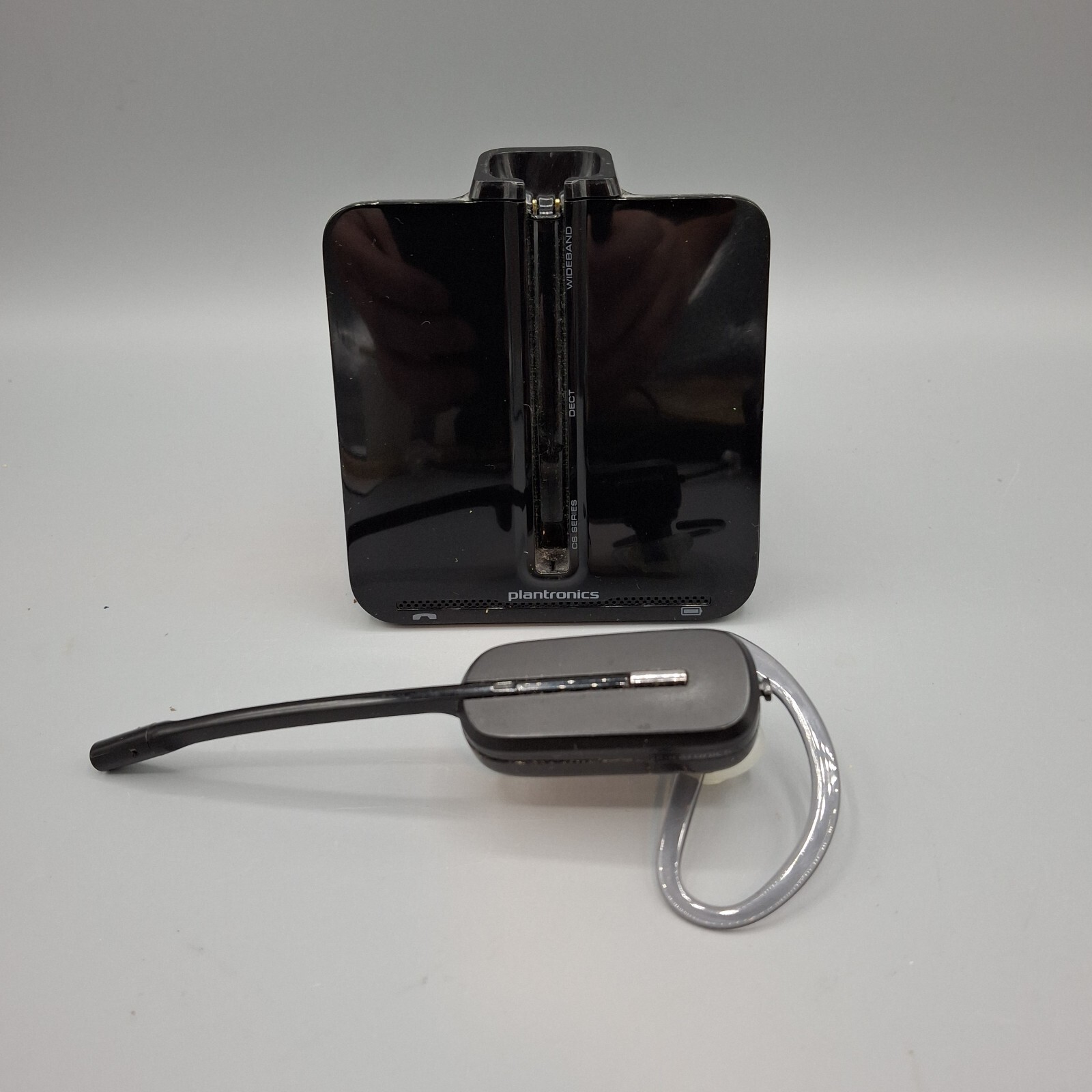 Plantronics C054 DECT Wireless Ear-hook Headset Black With Base. Test-Works
