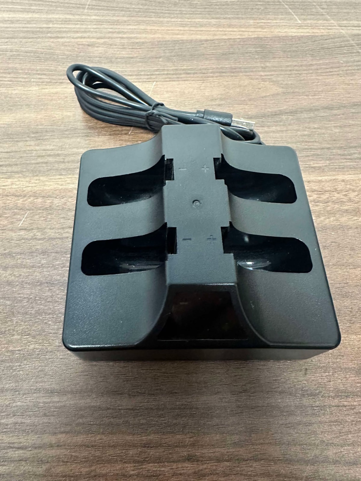 Black Wired USB-C Powered Quad Charging Station For Nintendo Switch Joy-Con 7E