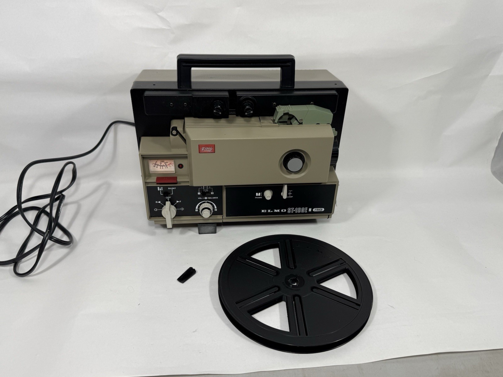 VTG Elmo ST-180E M 2-Track Super 8 Movie Projector Powers on, Untested W/ Box