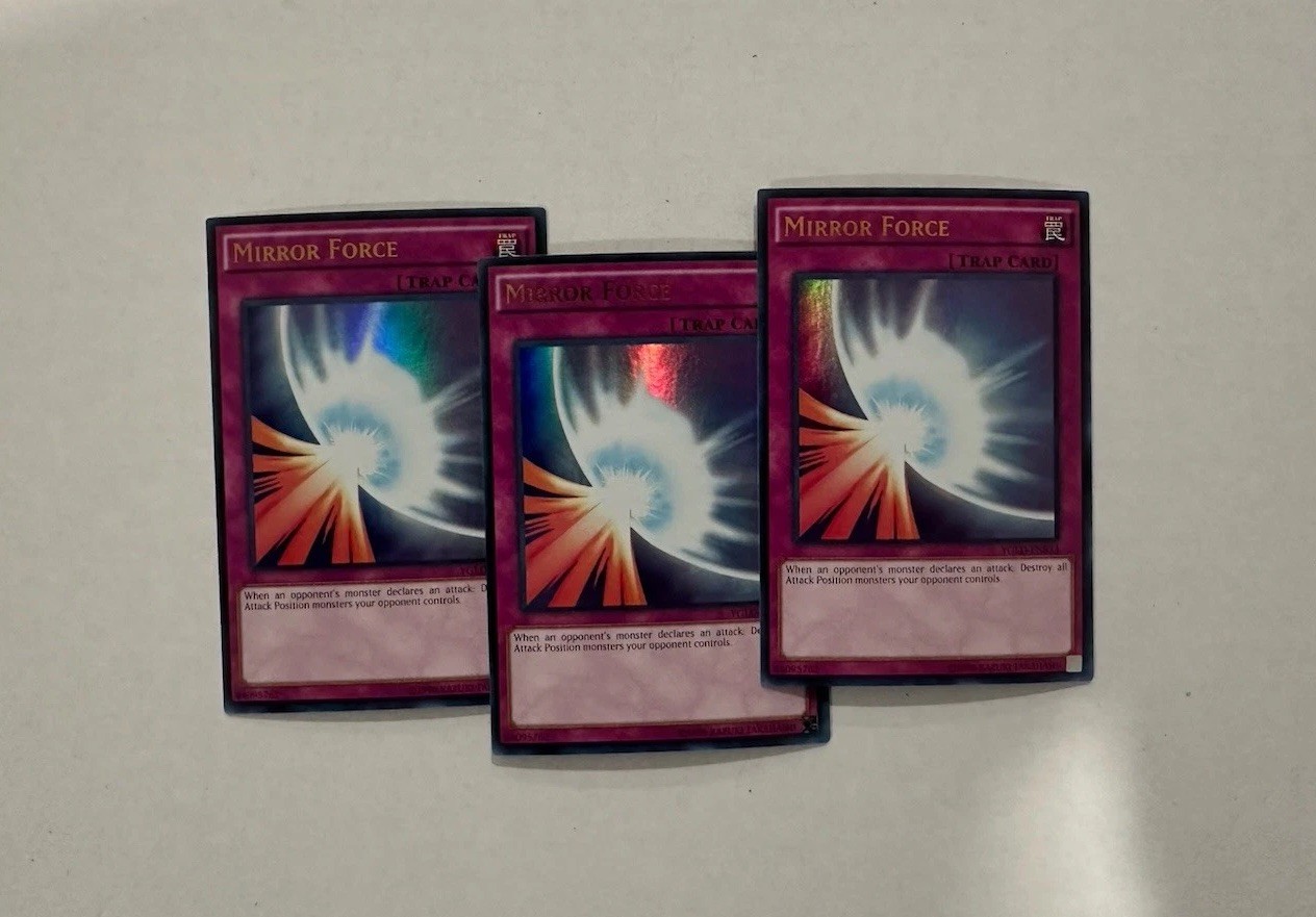 3x Yugioh Mirror Force YGLD-ENB33 ULTRA RARE HOLOFOIL Near Mint NM PLAYSET