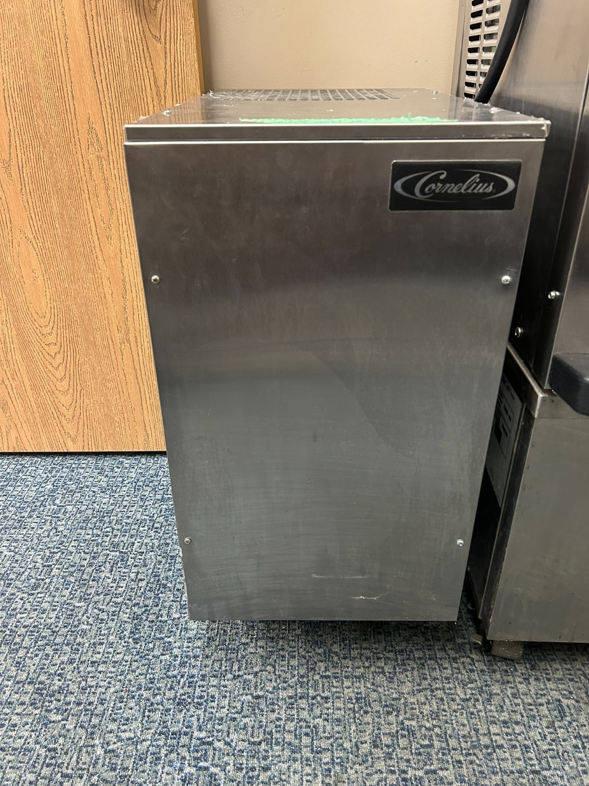 Cornelius Ice Machine WCC700-A