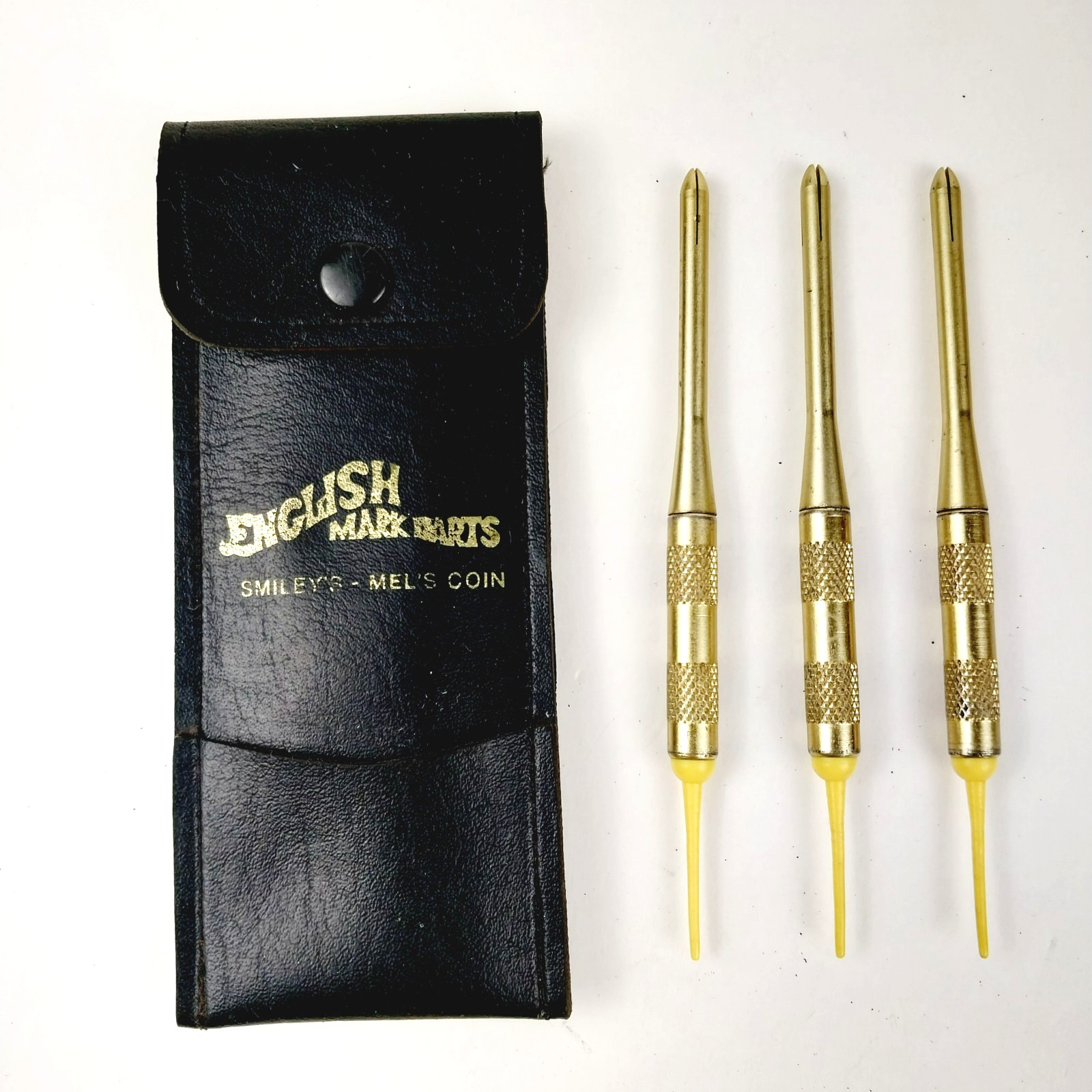 Vintage English Mark Darts Plastic Point Gold Barrell & Shafts w/Case No Flights