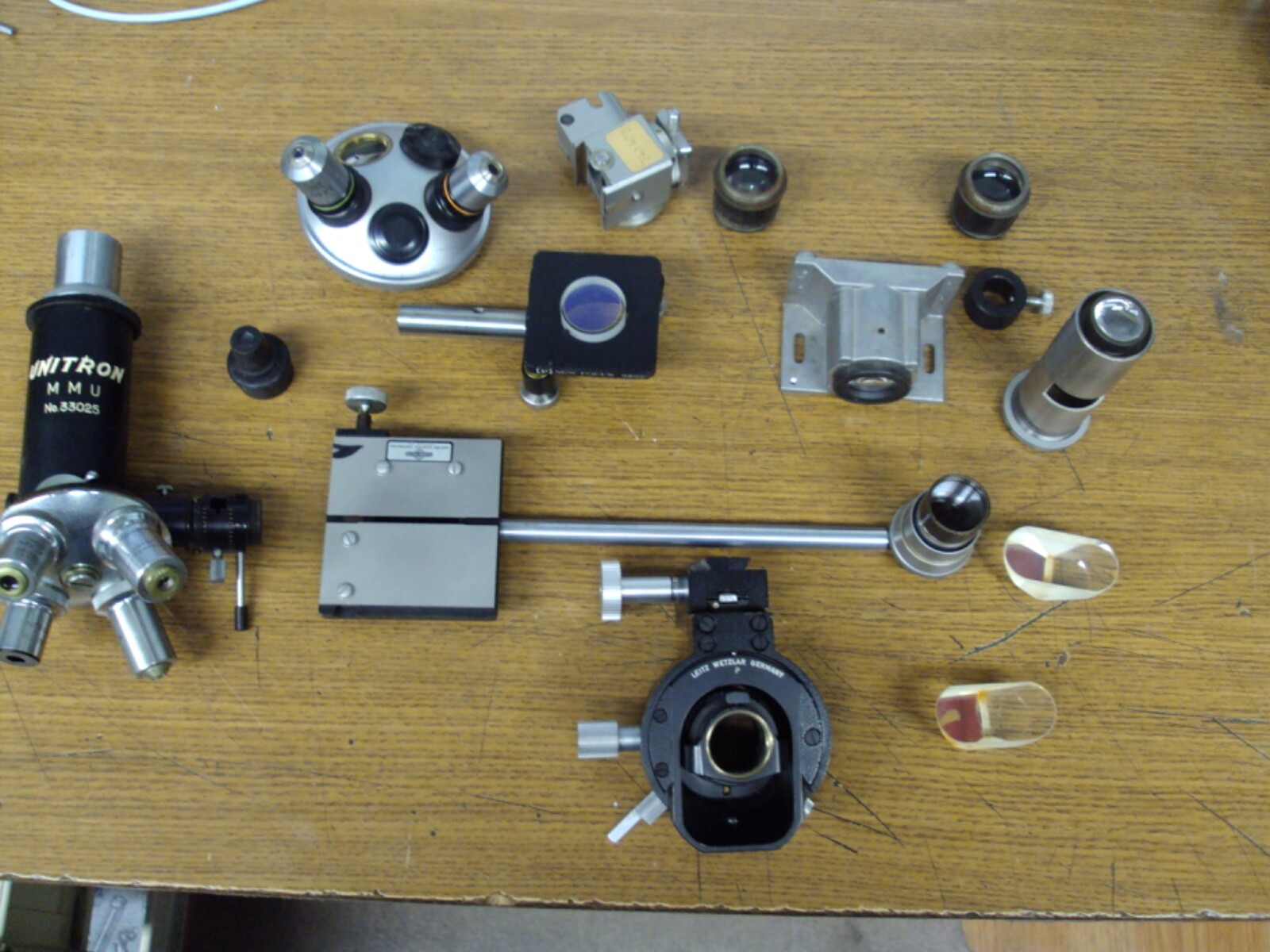 LOT OF MICROSCOPE PARTS UNITRON OLYMPUS NEW FOCUS LEITZ GAERTNER B339